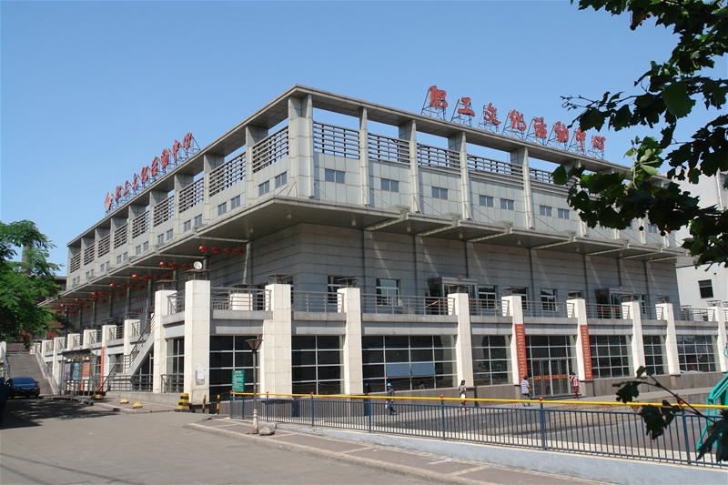 �h(hu��n)��������