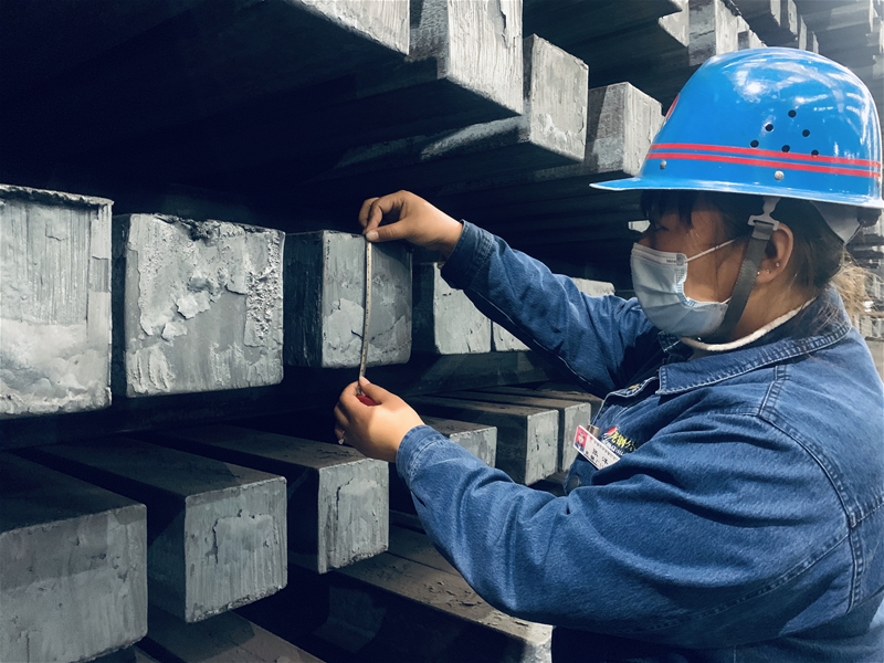 䓳�Ů���Ąe���L(f��ng)��